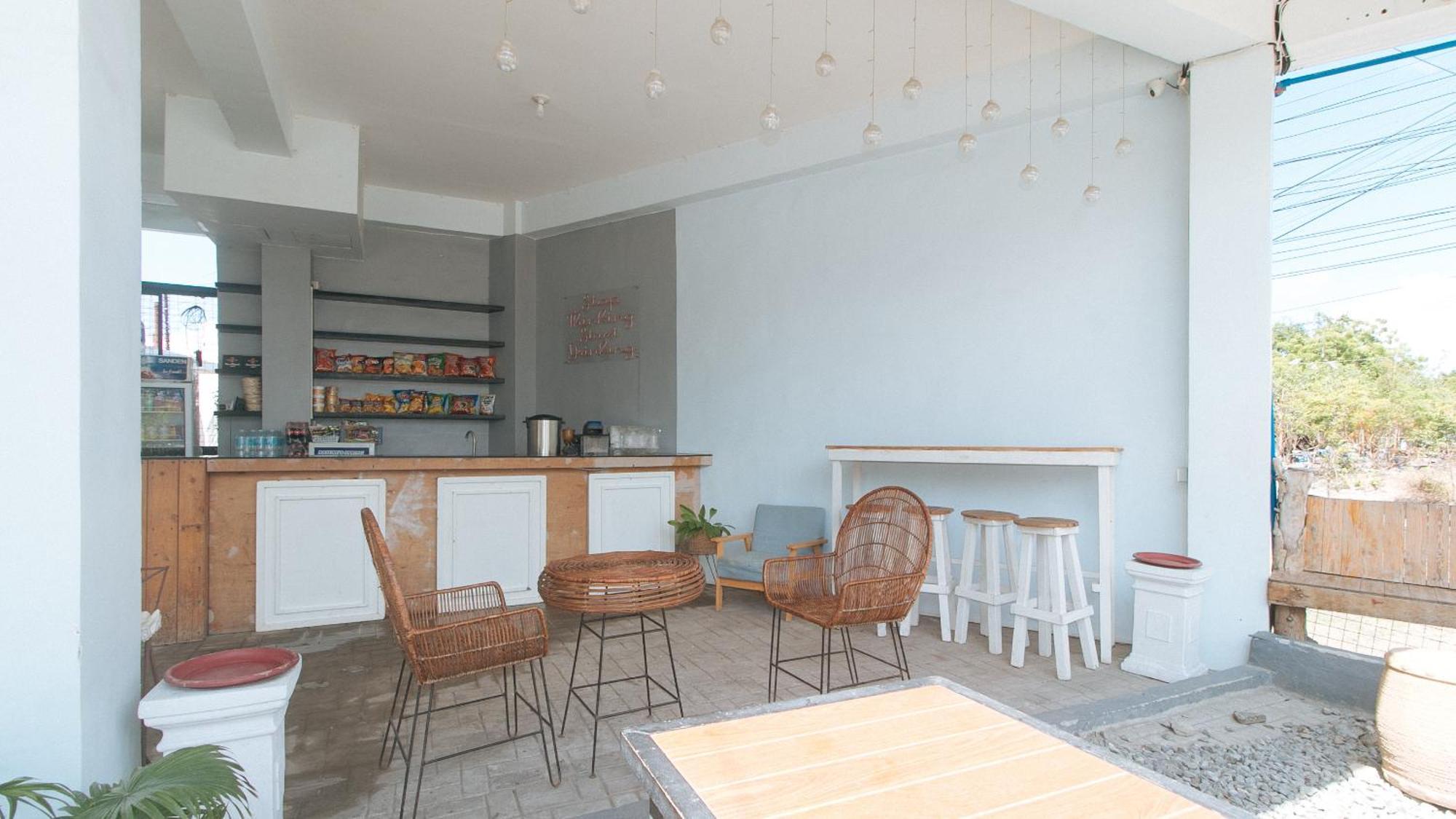 Reddoorz At Fat J Apartelle Mactan セブ市 エクステリア 写真